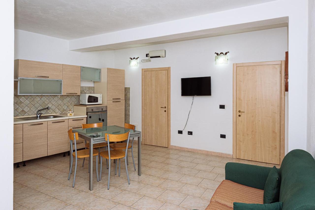 Casa vacanze - Maestrale - in Porto torres Esterno foto