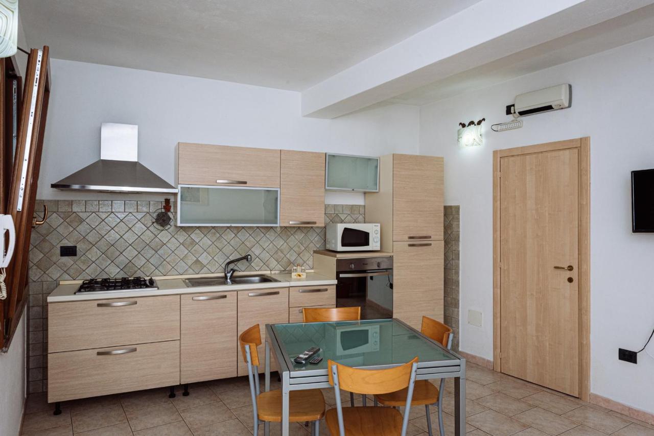 Casa vacanze - Maestrale - in Porto torres Esterno foto