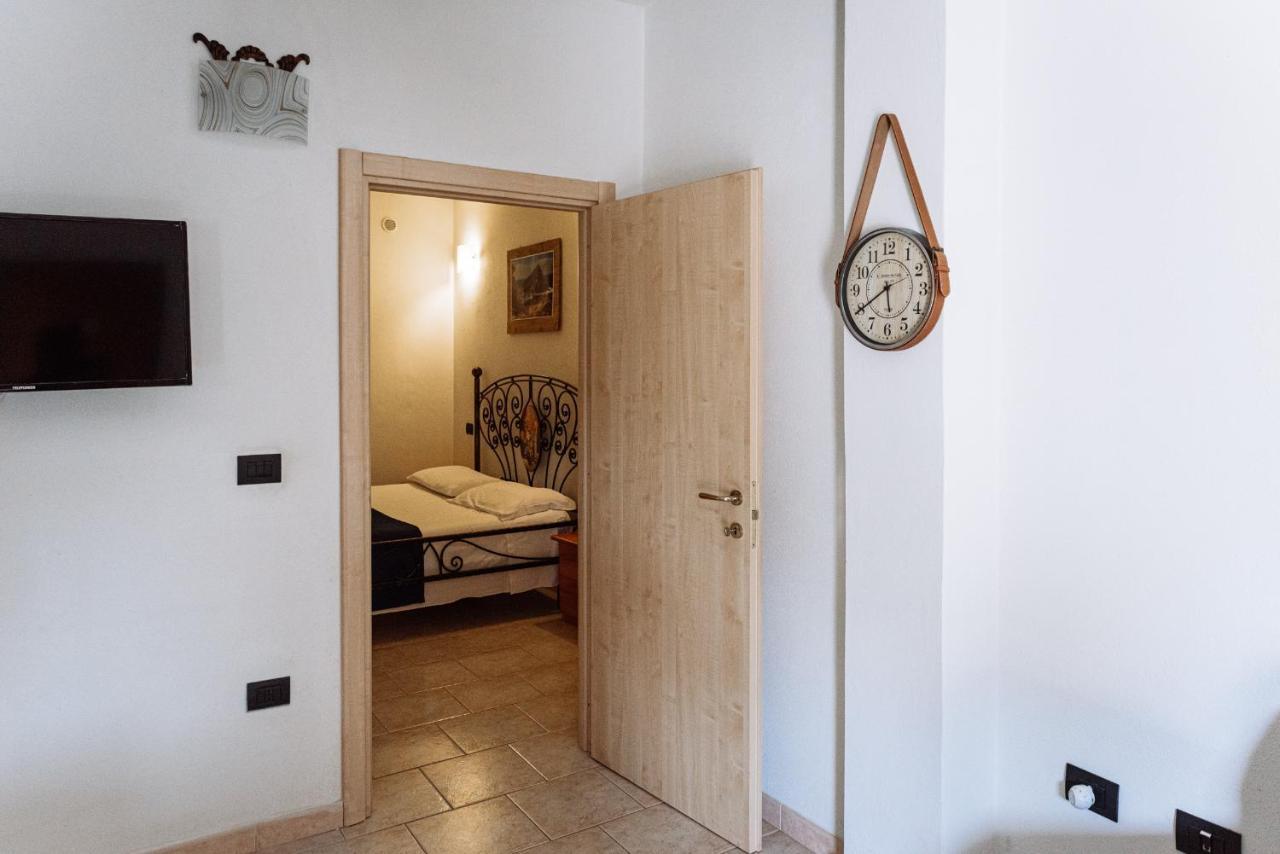 Casa vacanze - Maestrale - in Porto torres Esterno foto