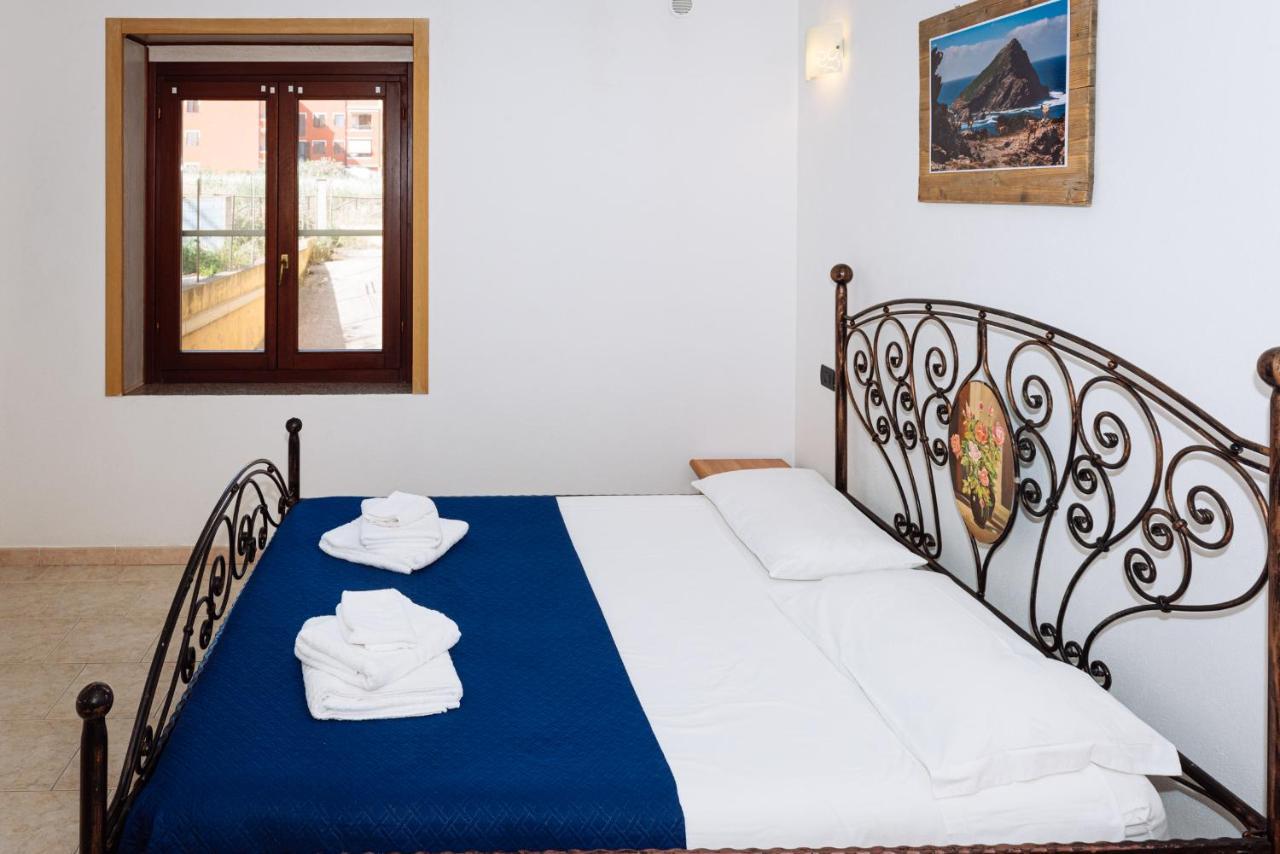 Casa vacanze - Maestrale - in Porto torres Esterno foto